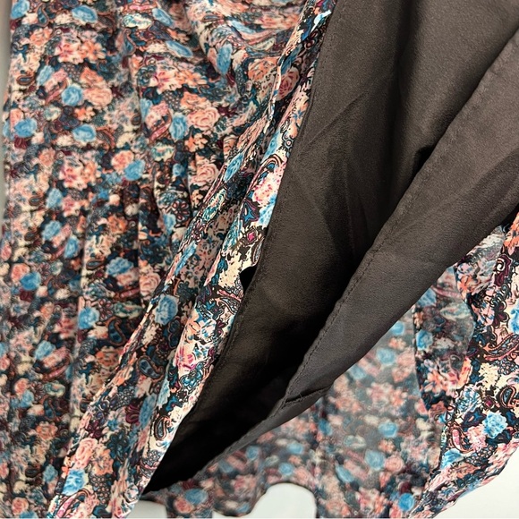 J Crew Long Sleeve Floral Ruffle Tiered Midi Dress Sz 8 V Neck Flirty Flowy - Picture 9 of 12